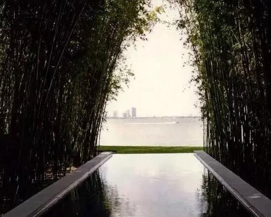 青島屋頂花園設(shè)計