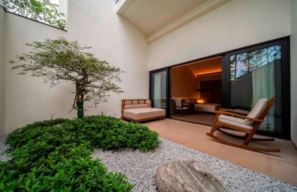 別墅花園設(shè)計(jì)：景觀石材用對(duì)了，花園的韻味自然而然就來(lái)了！