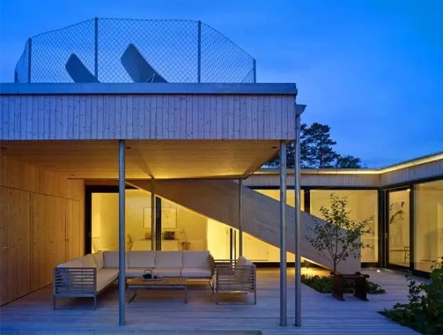 花園這么美全是花草的功勞嗎？戶外家具也很重要！