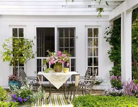 花園中的戶外家具如何養護？要點來了~