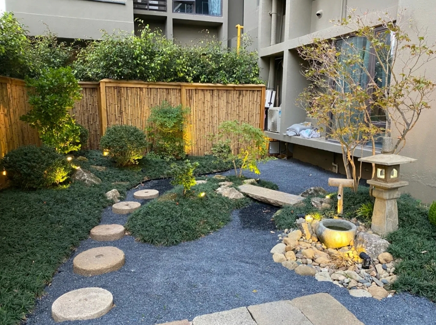 花園改造正當(dāng)時！一起來學(xué)習(xí)這些造園技巧吧！